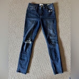 Frame Le High Skinny (destructed) Size 28